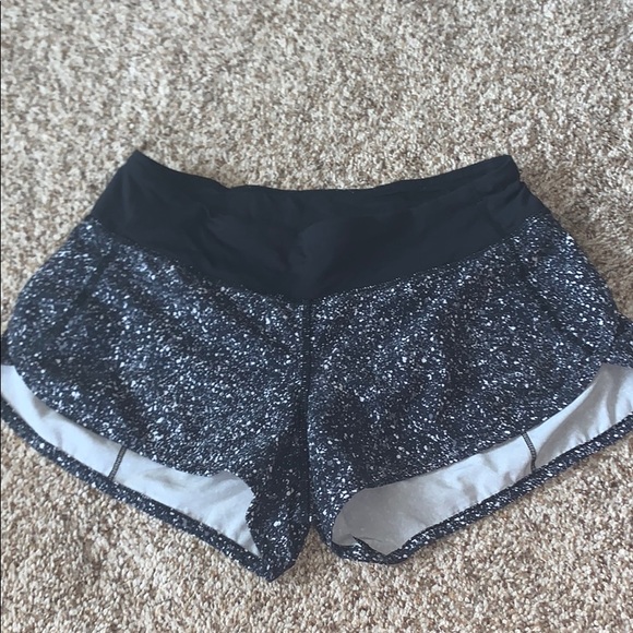Lululemon speed up shorts - Picture 1 of 1